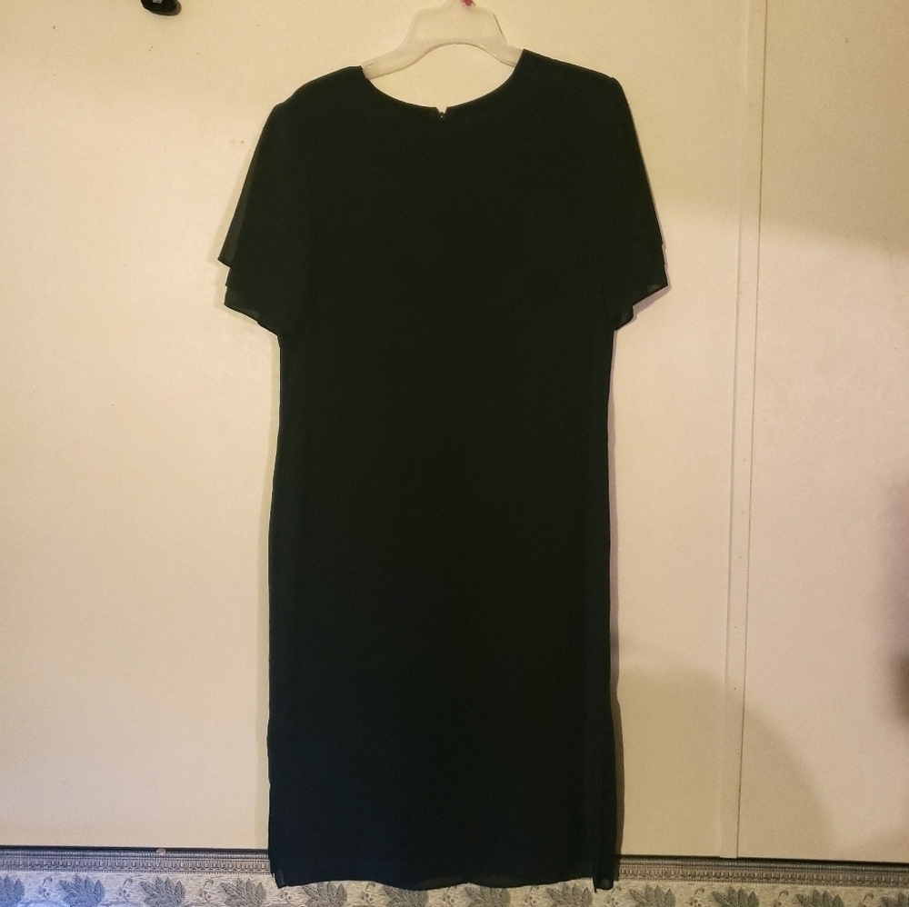 Vintage Black Shift Dress - Short Sleeve